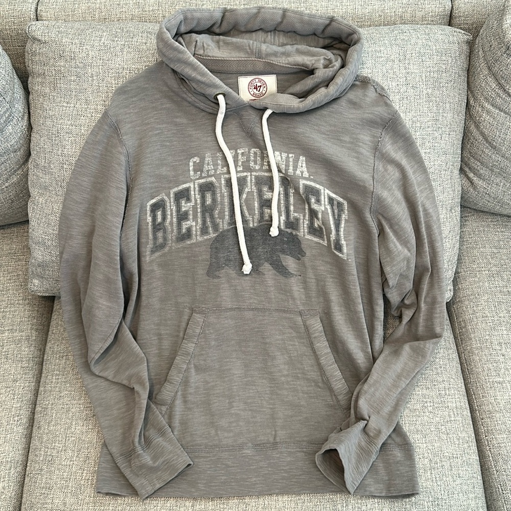 47Brand UC Berkeley Hoodie - Men’s Small